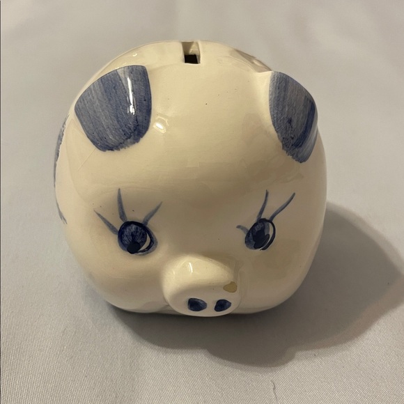 Montreal‎ Quebec Canada Piggy Bank - Picture 3 of 4